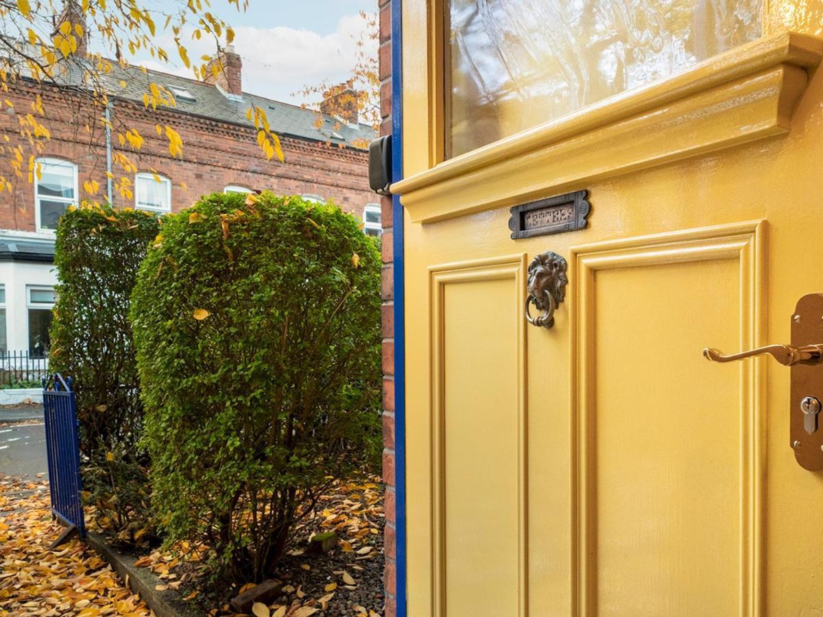 Вілла Pass The Keys Colourful, Quirky Artist-Owned 3 Bed Next To Cafes Белфаст Екстер'єр фото